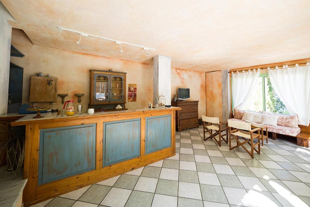 Iason Hotel Apartments Giosonas 외부 사진